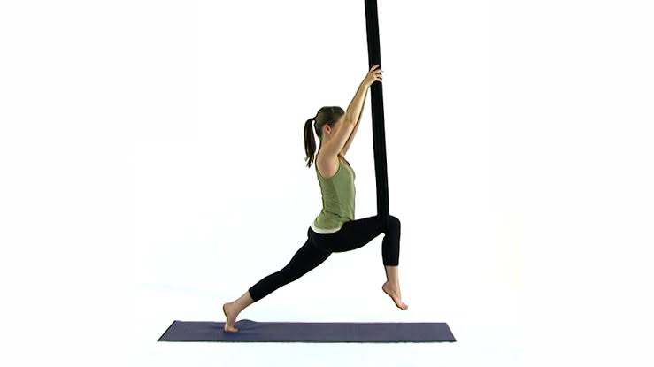 aerial yoga low lunges position