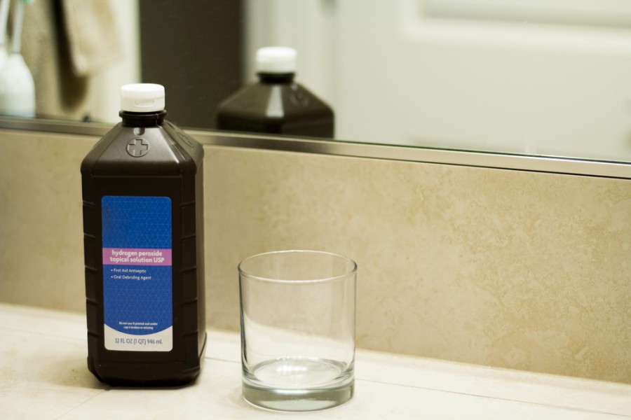 How to Use Hydrogen Peroxide in Ear for Cold