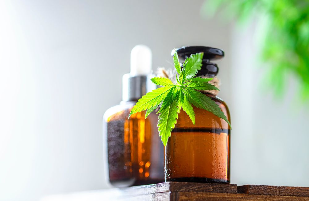 The Difference Between CBD, THC, and HHC